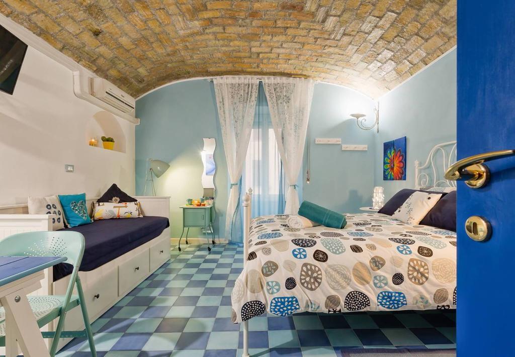 דירות רומא Bed And Colors חדר תמונה